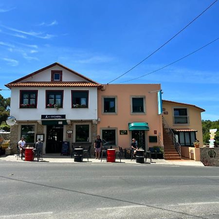 A Cochera Hostel Ferrol Zewnętrze zdjęcie